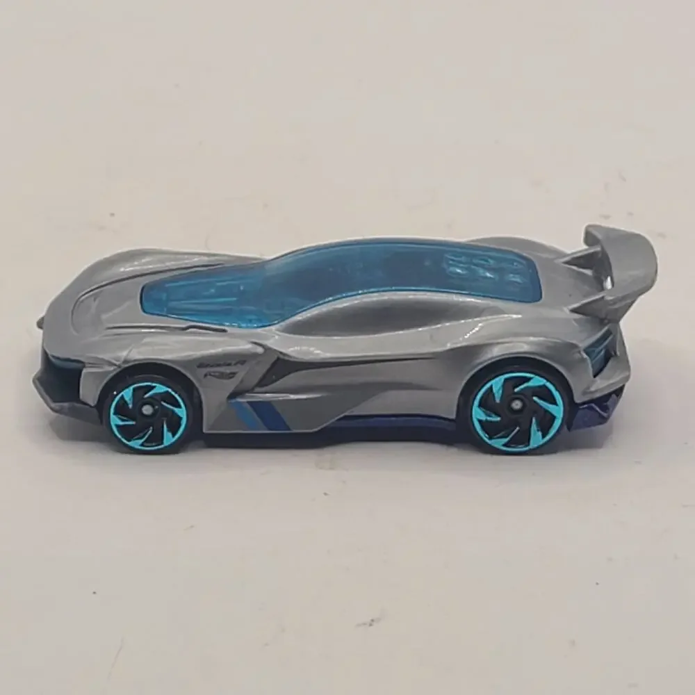 2017 Hot Wheels Gazella R Diecast Car Toy Blue Silver